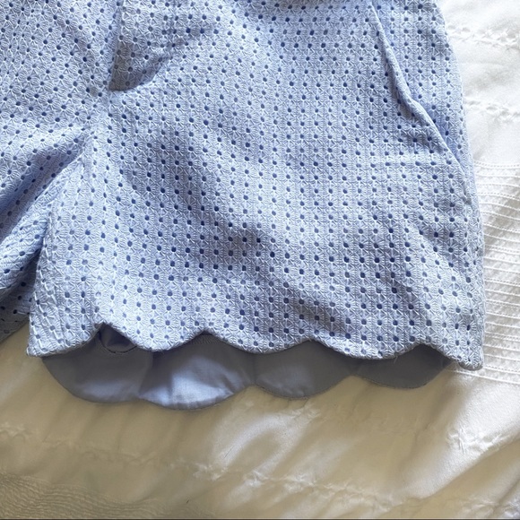 CLUB MONACO BABY BLUE AMBER EYELET EMBROIDERED DOTS SCALOPPED SHORTS - 00 - Picture 8 of 9